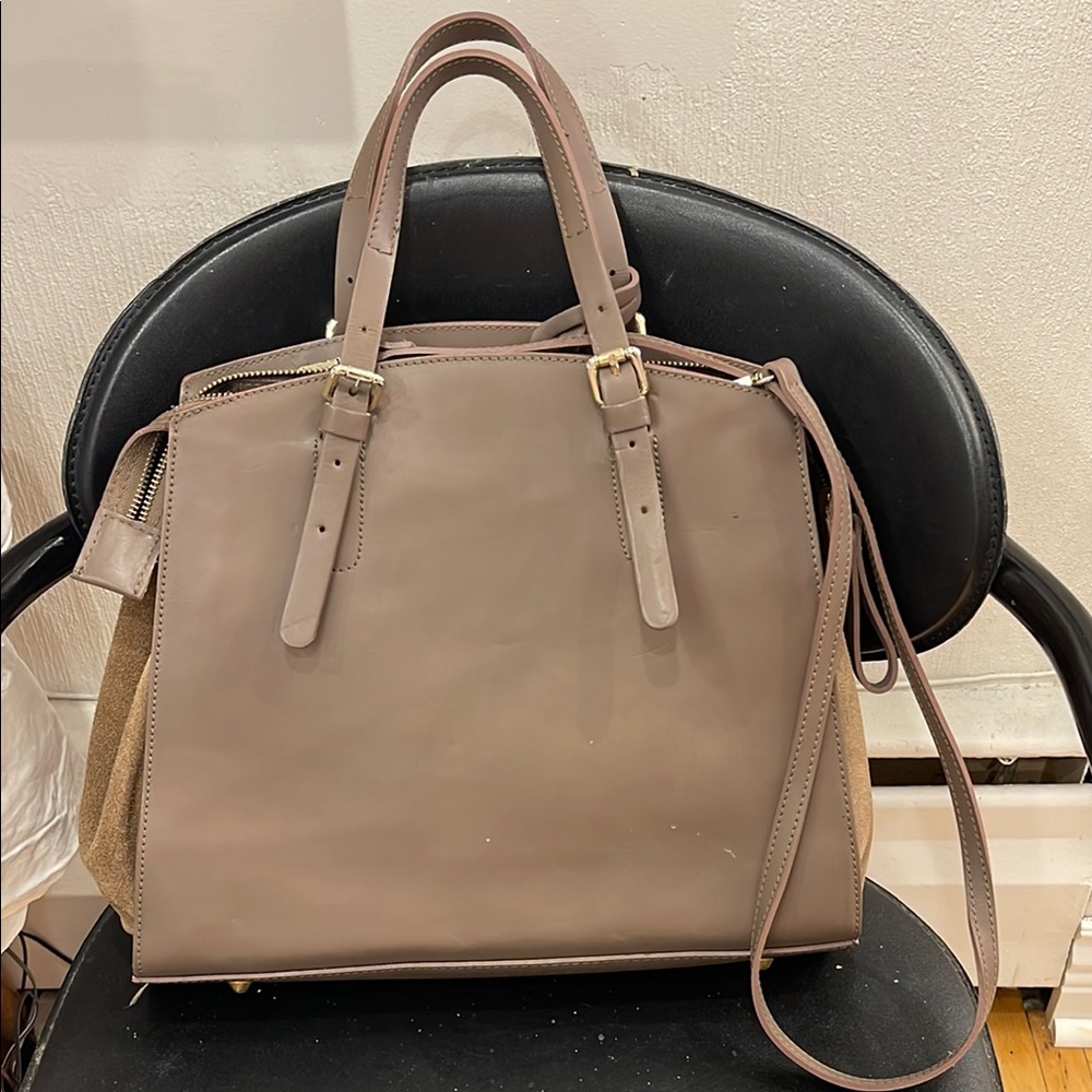 Tan Leather Satchel with Structured Design